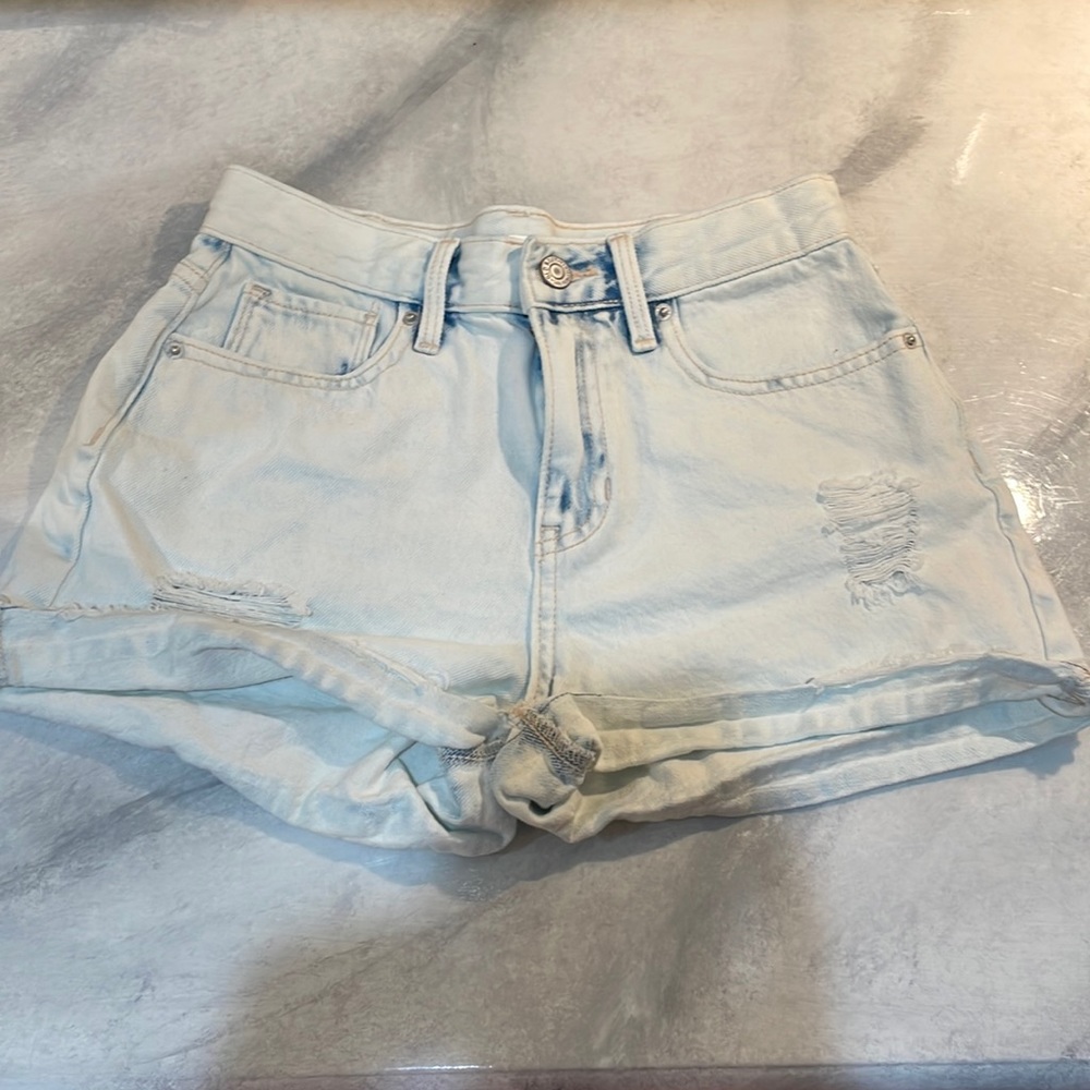 OLD NAVY SHORTS